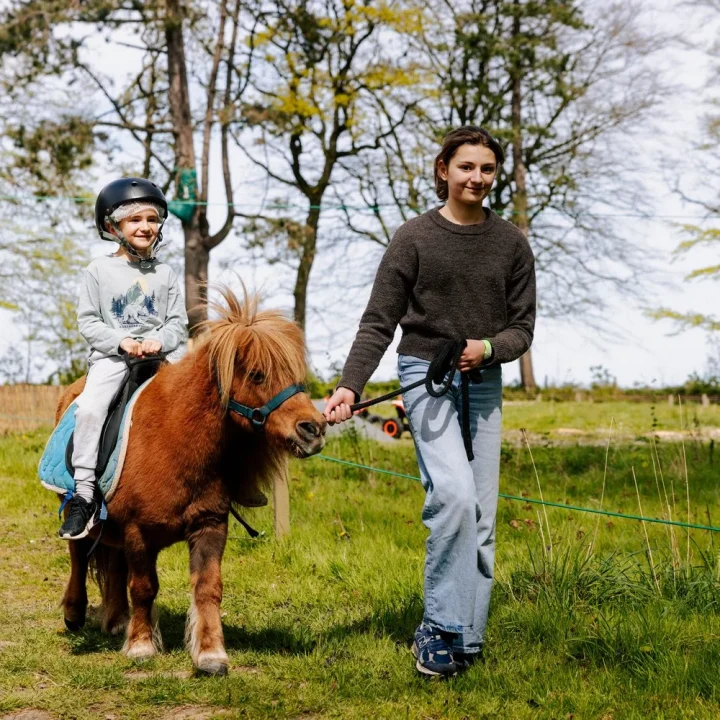 Balade poney Etretat Aventure Juliette Banville